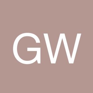 Meet your Posher, Gabriela